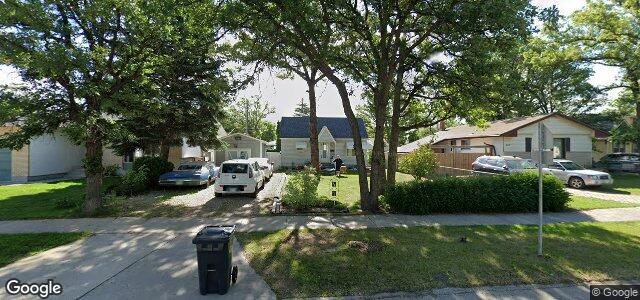 Larawan ng 411 Wallasey Street sa Winnipeg, Manitoba