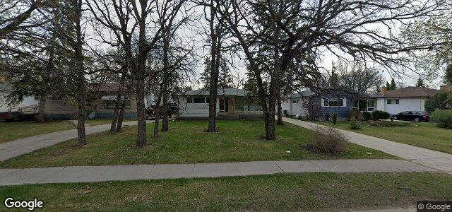 Larawan ng 423 Thompson Drive sa Winnipeg, Manitoba