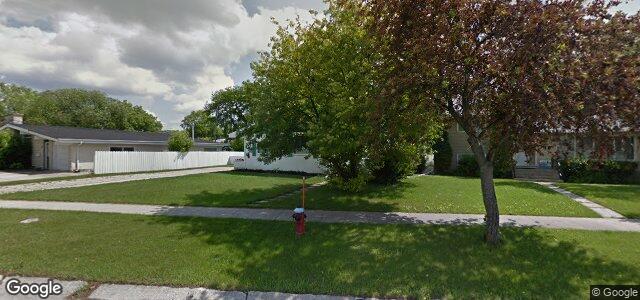 Larawan ng 43 Athlone Drive sa Winnipeg, Manitoba