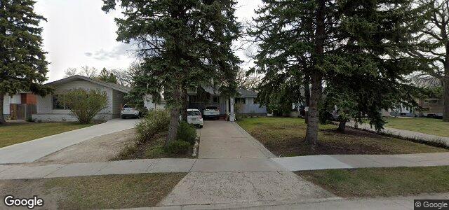 Larawan ng 437 Thompson Drive sa Winnipeg, Manitoba
