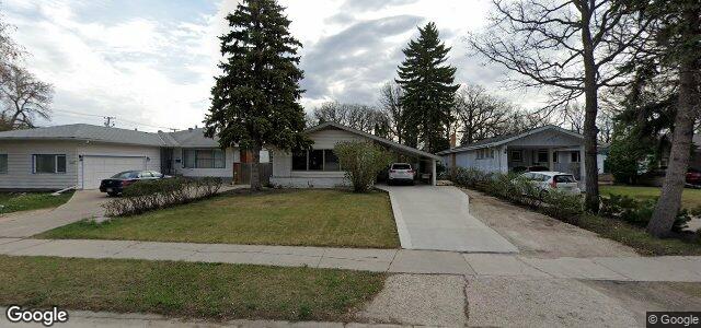 Larawan ng 439 Thompson Drive sa Winnipeg, Manitoba