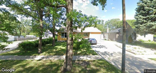 Larawan ng 442 Wallasey Street sa Winnipeg, Manitoba