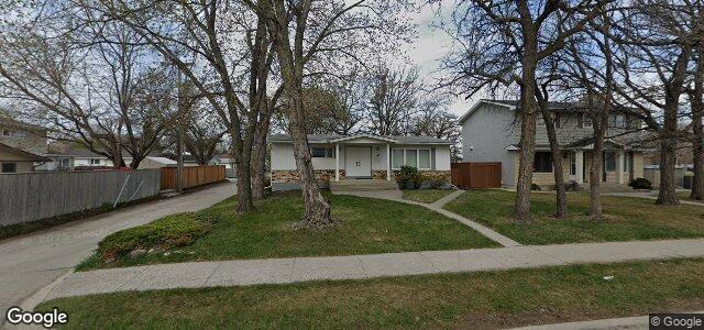 Larawan ng 446 Thompson Drive sa Winnipeg, Manitoba