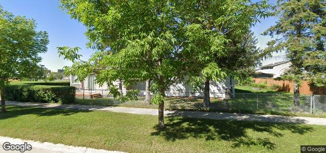 Larawan ng 51 Flamingo Avenue sa Winnipeg, Manitoba