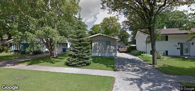 Larawan ng 67 Athlone Drive sa Winnipeg, Manitoba