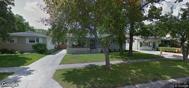 Larawan ng 72 Athlone Drive sa Winnipeg, Manitoba