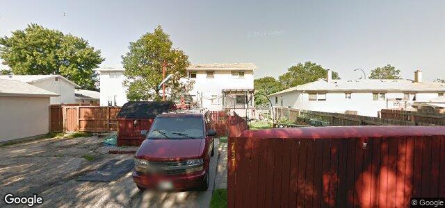 Larawan ng 737 Sturgeon Road sa Winnipeg, Manitoba