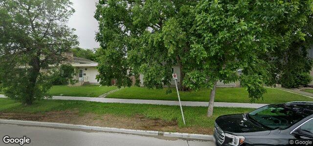 Larawan ng 827 Sturgeon Road sa Winnipeg, Manitoba