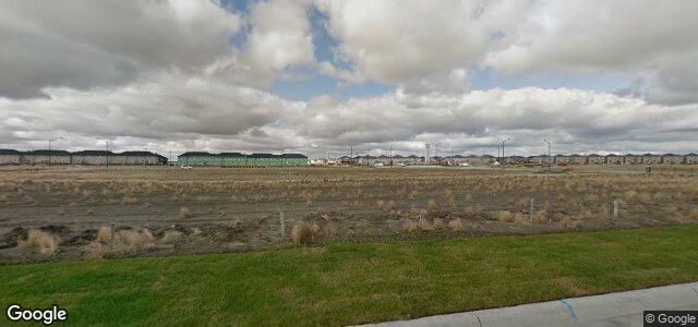 Larawan ng 200 Park East Drive sa Winnipeg, Manitoba