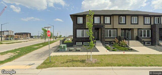 Larawan ng 301 Park West Drive sa Winnipeg, Manitoba
