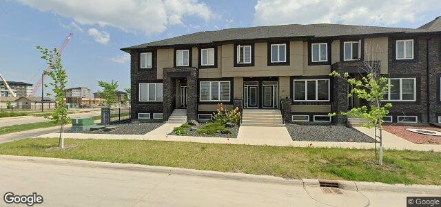 Larawan ng 305 Park West Drive sa Winnipeg, Manitoba
