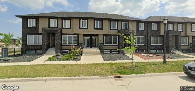 Larawan ng 309 Park West Drive sa Winnipeg, Manitoba
