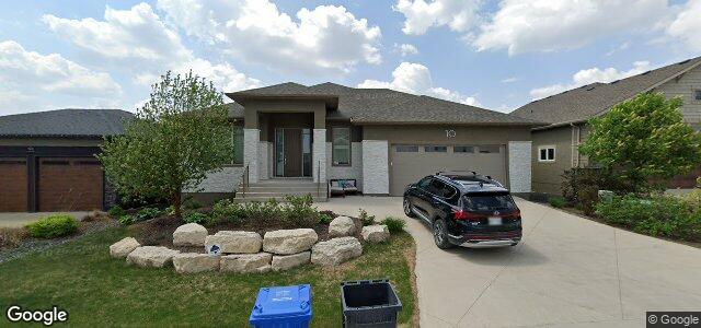 Larawan ng 10 Erin Woods Road sa Winnipeg, Manitoba