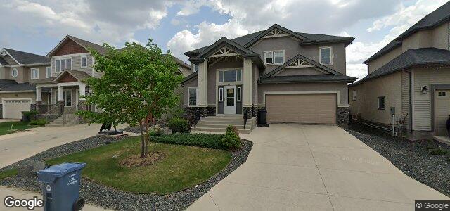 Larawan ng 10 Kentland Road sa Winnipeg, Manitoba