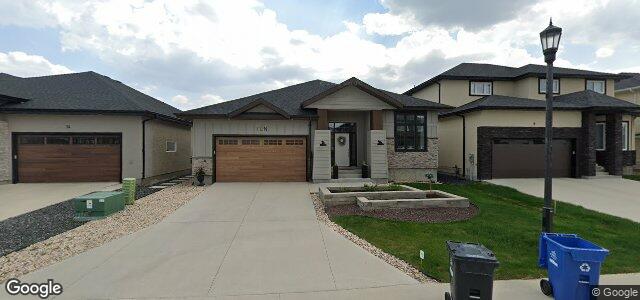 Larawan ng 10 Rooke Avenue sa Winnipeg, Manitoba