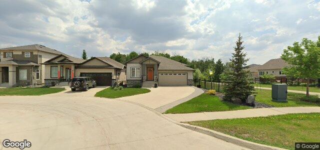 Larawan ng 103 Bridgeland Drive S sa Winnipeg, Manitoba