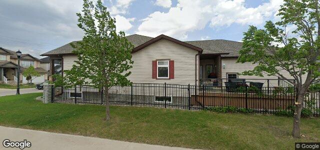 Larawan ng 112 Beachham Crescent sa Winnipeg, Manitoba