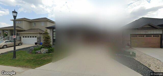 Larawan ng 14 Rooke Avenue sa Winnipeg, Manitoba