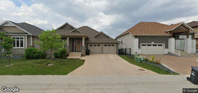 Larawan ng 15 Hunterbrook Road sa Winnipeg, Manitoba