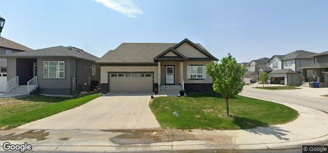 Larawan ng 18 Deer Ridge Bay sa Winnipeg, Manitoba