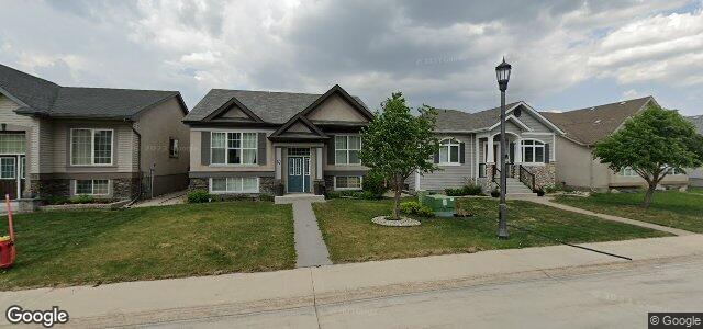 Larawan ng 19 Kentland Road sa Winnipeg, Manitoba