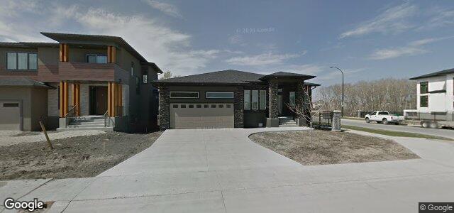 Larawan ng 201 Oak Lawn Road sa Winnipeg, Manitoba
