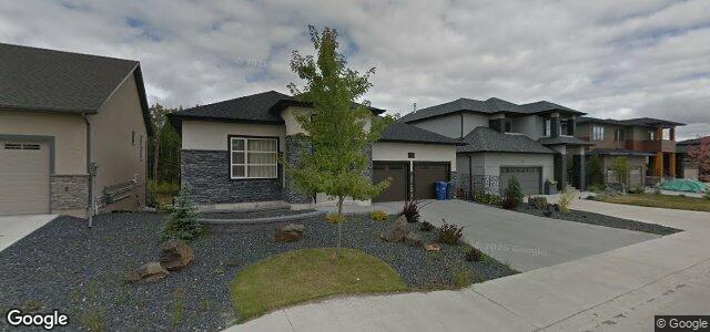 Larawan ng 213 Oak Lawn Road sa Winnipeg, Manitoba