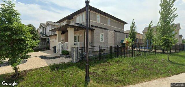 Larawan ng 28 Park Valley Road sa Winnipeg, Manitoba