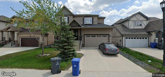 Larawan ng 300 Oak Lawn Road sa Winnipeg, Manitoba