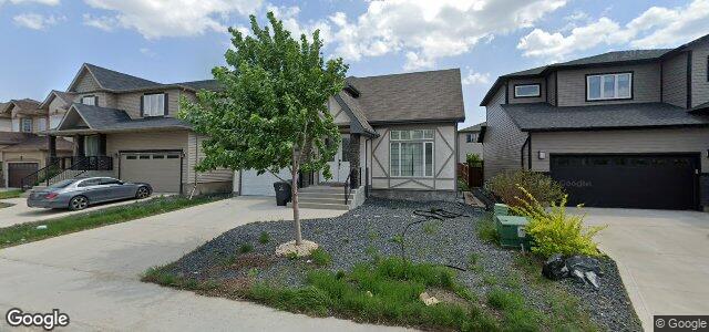 Larawan ng 304 Oak Lawn Road sa Winnipeg, Manitoba