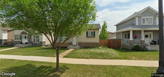 Larawan ng 330 Bridgeland Drive N sa Winnipeg, Manitoba