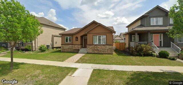 Larawan ng 350 Bridgeland Drive N sa Winnipeg, Manitoba
