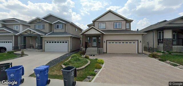 Larawan ng 351 Oak Lawn Road sa Winnipeg, Manitoba