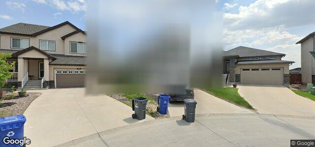 Larawan ng 383 Oak Lawn Road sa Winnipeg, Manitoba