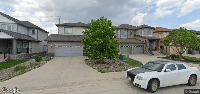 Larawan ng 51 Abbeydale Crescent sa Winnipeg, Manitoba