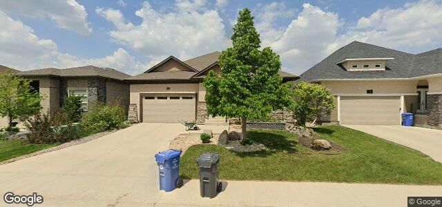 Larawan ng 53 Maple Creek Road sa Winnipeg, Manitoba