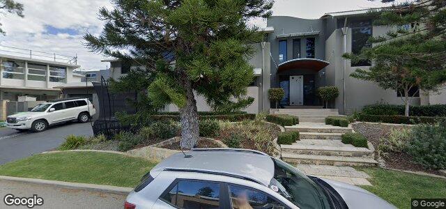 Larawan ng 7 Hawkstone Street sa Winnipeg, Manitoba