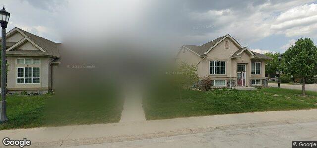 Larawan ng 7 Kentland Road sa Winnipeg, Manitoba