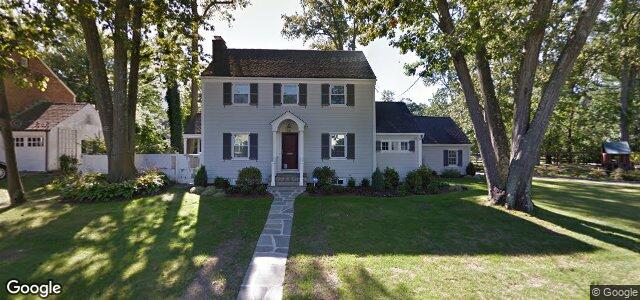 Larawan ng 7 Oak Lawn Road sa Winnipeg, Manitoba