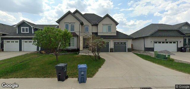 Larawan ng 8 Clovercrest Bay sa Winnipeg, Manitoba