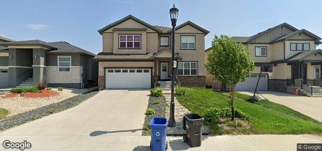 Larawan ng 80 Deer Ridge Bay sa Winnipeg, Manitoba