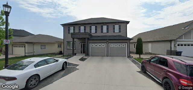 Larawan ng 110 Bluemeadow Road sa Winnipeg, Manitoba