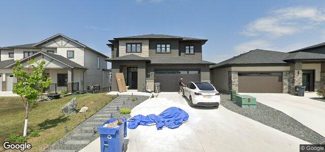 Photo of 117 Springwater Road in Winnipeg, Manitoba