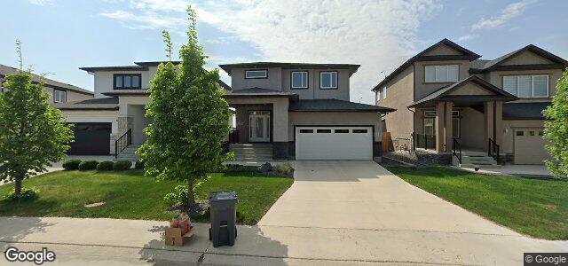 Larawan ng 120 Red Spruce Road sa Winnipeg, Manitoba