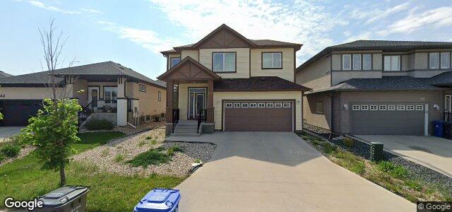 Larawan ng 140 Red Spruce Road sa Winnipeg, Manitoba