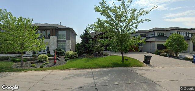 Larawan ng 146 Bluemeadow Road sa Winnipeg, Manitoba
