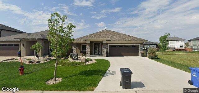 Larawan ng 175 Red Spruce Road sa Winnipeg, Manitoba
