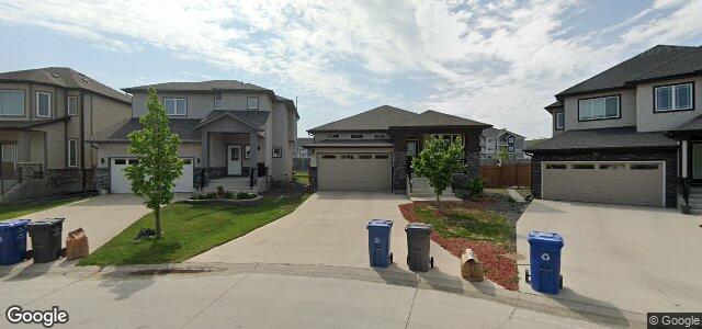Larawan ng 242 Bellflower Road sa Winnipeg, Manitoba