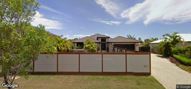 Larawan ng 26 Bellflower Road sa Winnipeg, Manitoba