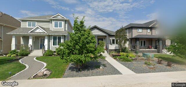 Larawan ng 28 Red Spruce Road sa Winnipeg, Manitoba